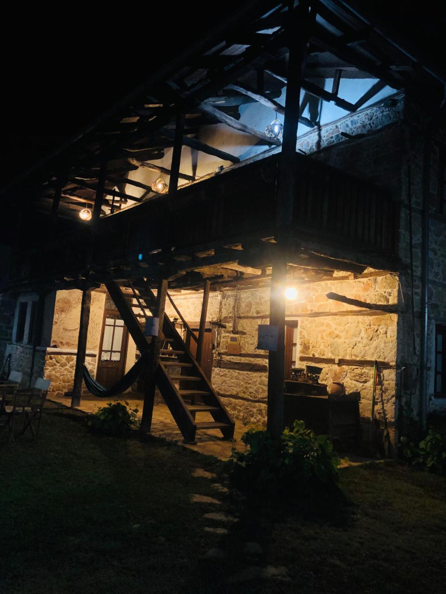 Hotel Χαγιάτι Psarades Esterno foto