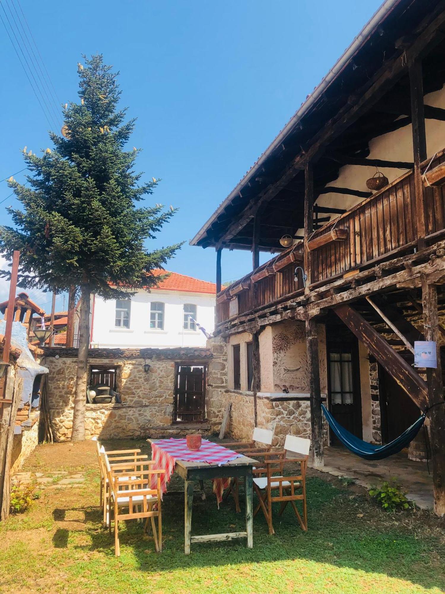 Hotel Χαγιάτι Psarades Esterno foto