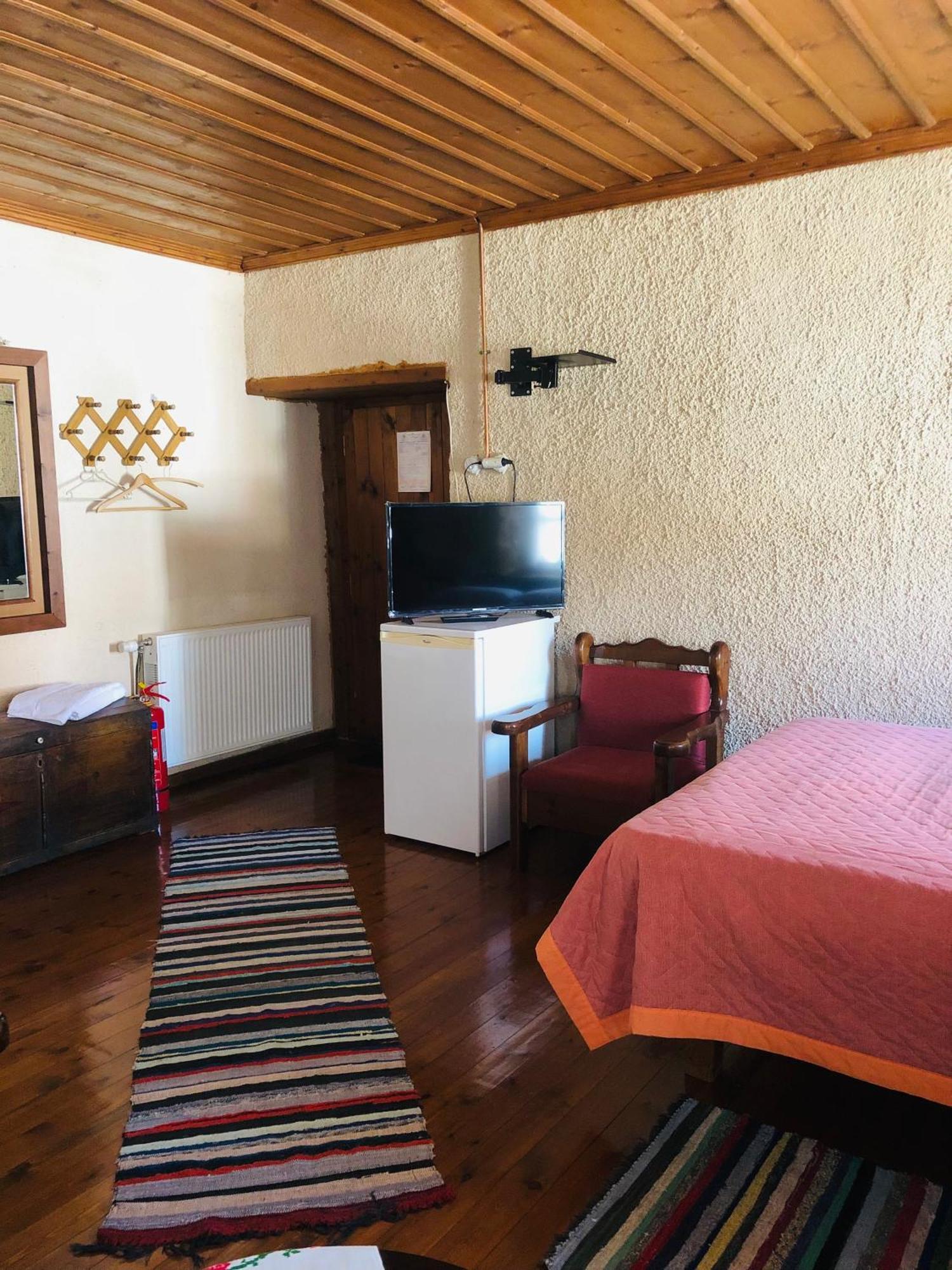 Hotel Χαγιάτι Psarades Esterno foto