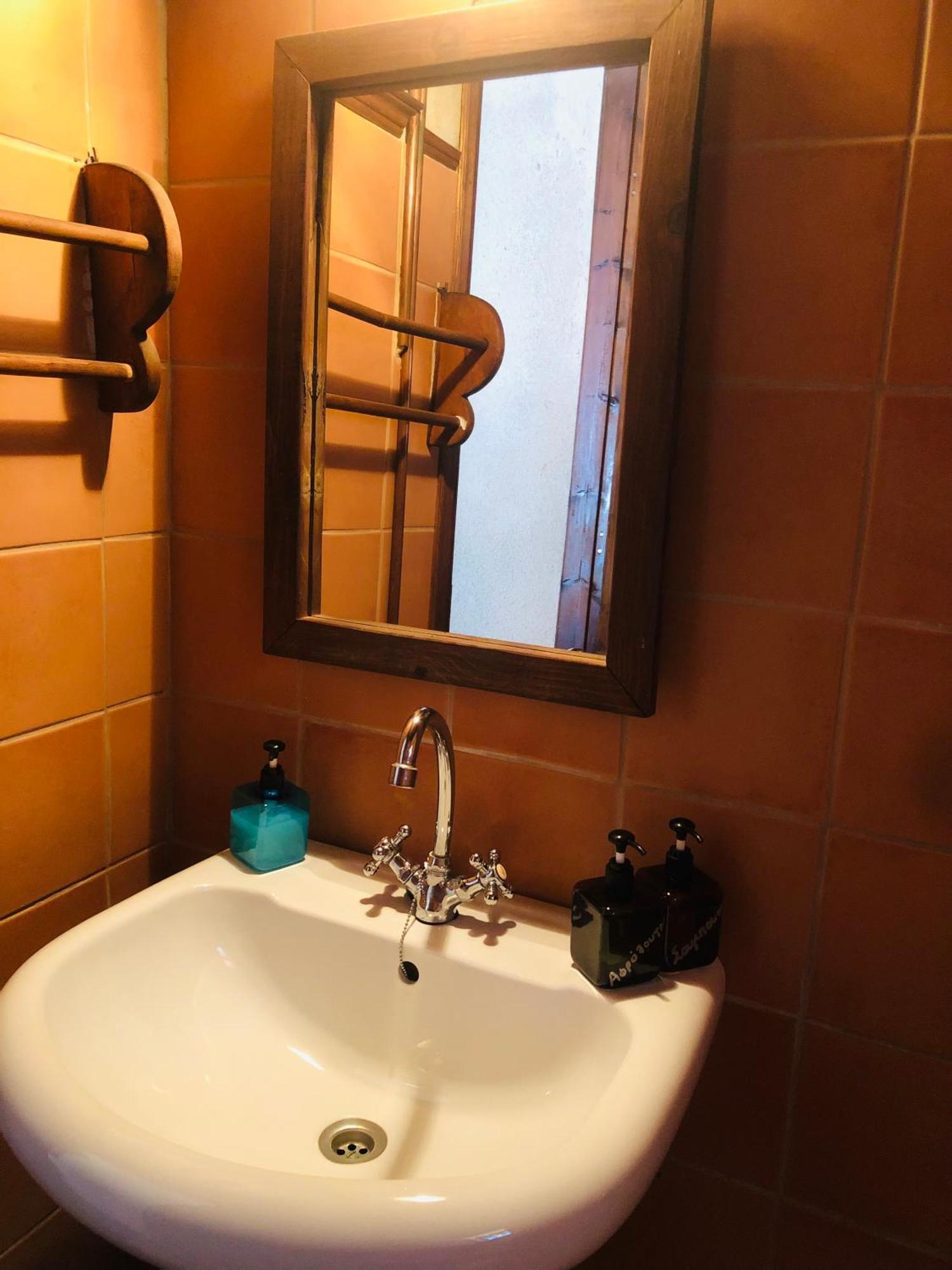 Hotel Χαγιάτι Psarades Esterno foto